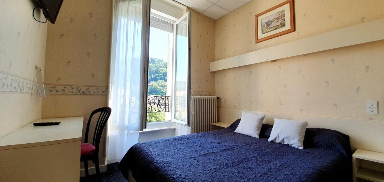 Hotel Saint Jean Vals-les-Bains Exteriör bild